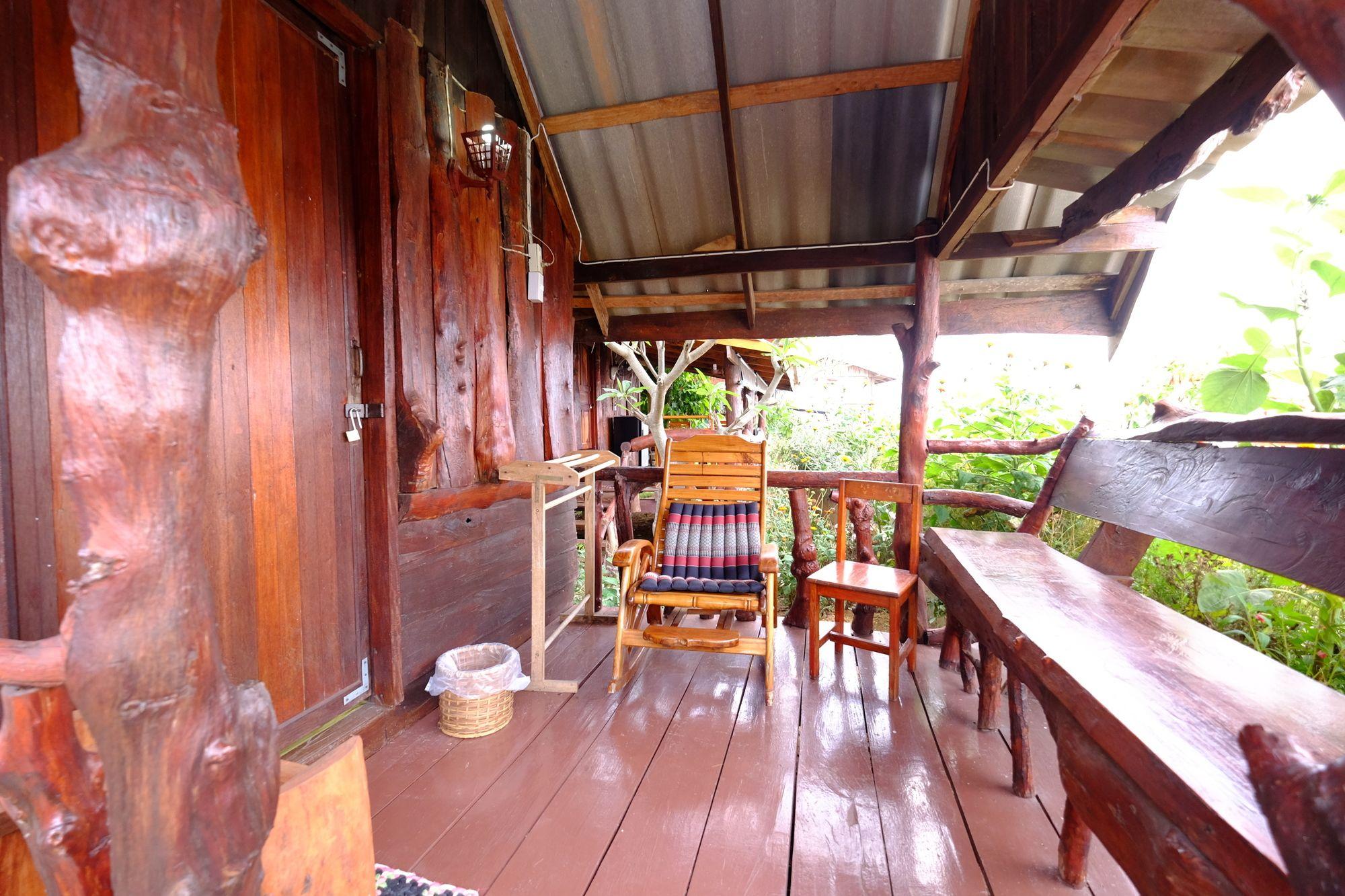 Baanpakrimklong Sukhamon Homestay & Resort 묵다한 외부 사진